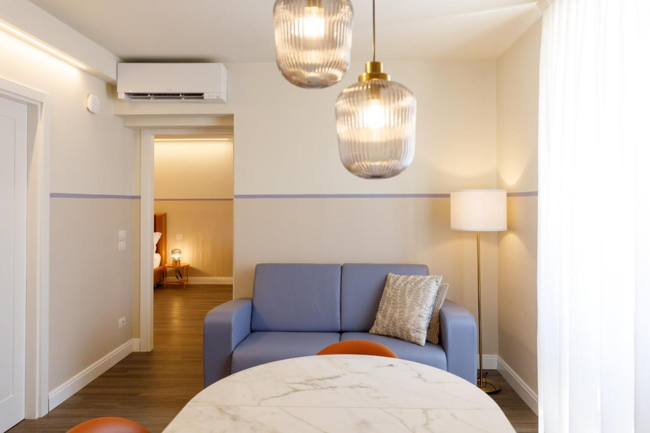 Casa Flores Apartments Bardolino Dış mekan fotoğraf