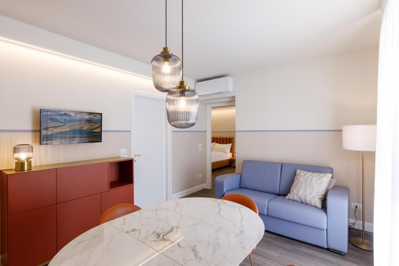 Casa Flores Apartments Bardolino Dış mekan fotoğraf